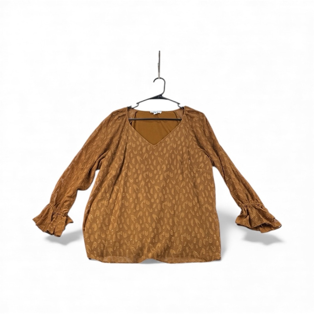 Bar III Top Gold Top with Sheer Sleeves Size 1X